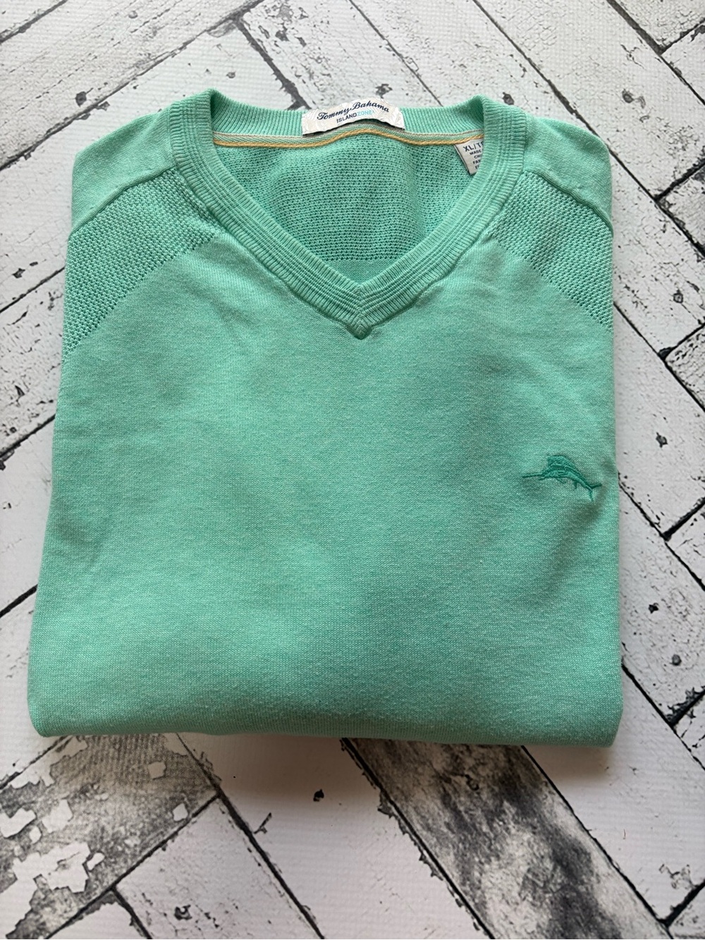 Tommy Bahama Island Zone V-Neck Sweater Mint Green Marlin Men’s XL